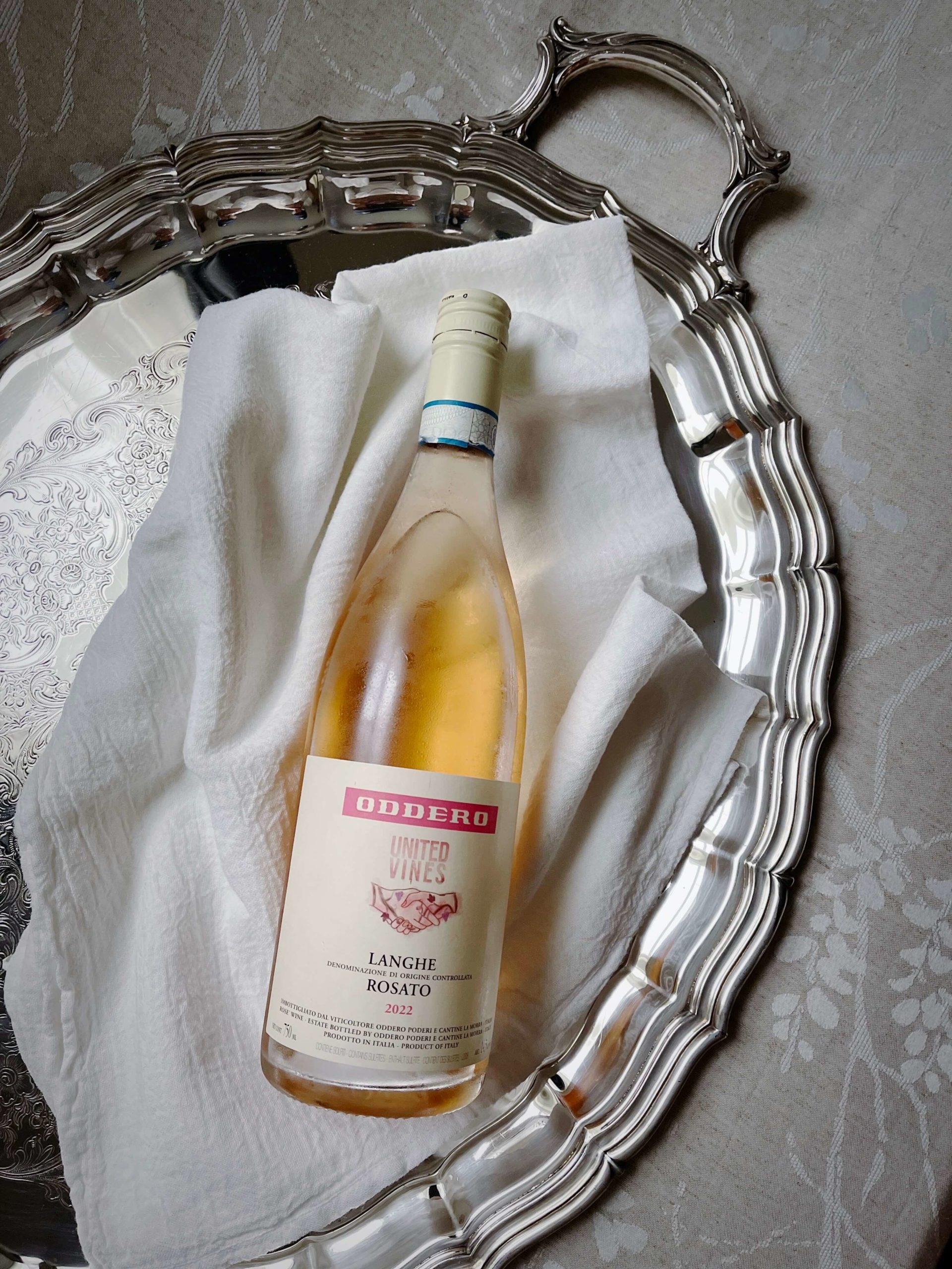 United Vines Oddero Langhe Rosato on a silver tray.